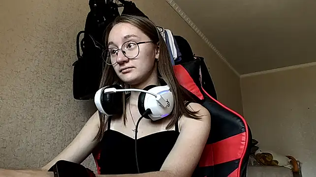 RivaGradford Шоу с уебкамера