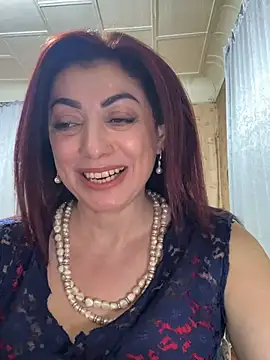 Chat +18 de CharlotteSiren ao vivo