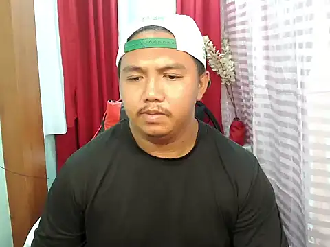 davidhotdesire Show in webcam