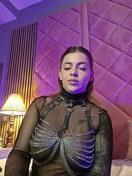 Webkamerová show IveySin