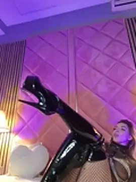 Webkamerová show IveySin