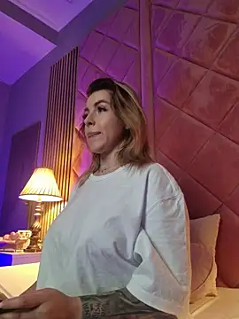IveySin's Webcam Show