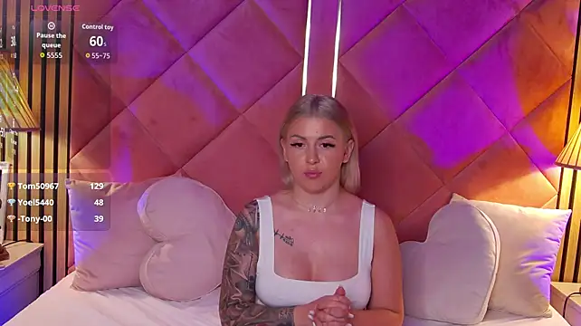 IveySin's Webcam Show