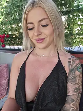 Chat XXX en directo de IveySin