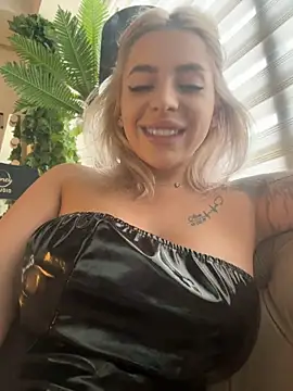 IveySin Chat XXX live