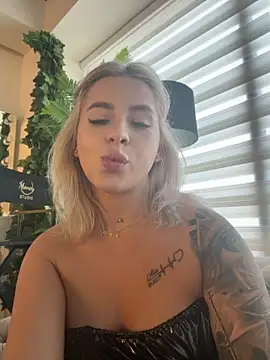 IveySin Live XXX-Chat