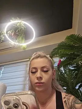 IveySin Chat XXX live