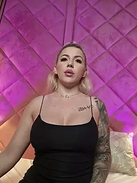 XXX chat uživo modela IveySin
