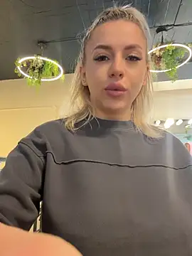 IveySin Chat XXX live