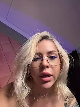 Živý XXX chat IveySin