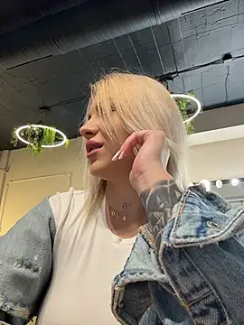 IveySin Webcam show