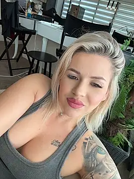 IveySin Webcam show
