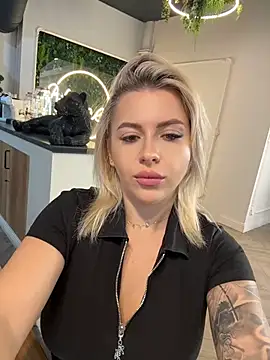 Živý XXX chat IveySin