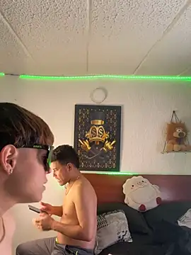 jsjsandres' Webcam Show