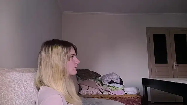 MaricruzBassano webcam show