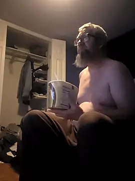 Webkamerová show sneakyzekey420