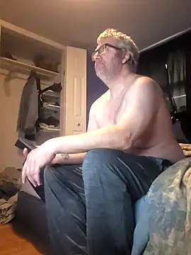 sneakyzekey420 Webcamshow