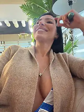 ReynaMorel – webcam-show