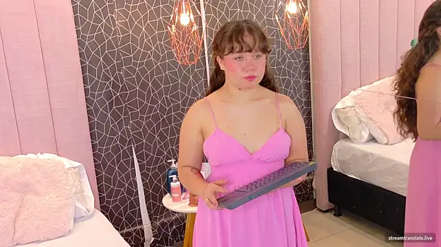 SwettKaty's Live XXX Chat