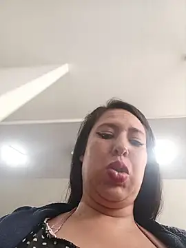 Chat +18 de LIZETH_09 ao vivo