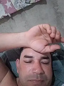 Bruno2730 Webcamshow