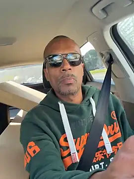 LeDukx webkamerás műsora