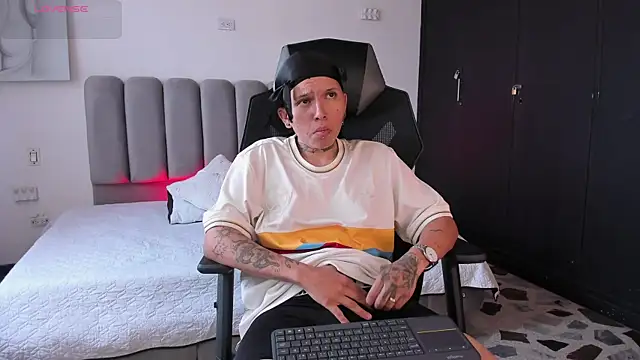 SamBlaze_ Webcam-Show