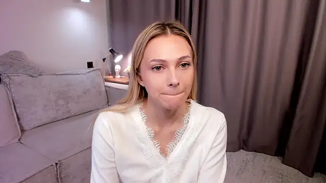 Chat +18 de AnnaSwendon ao vivo