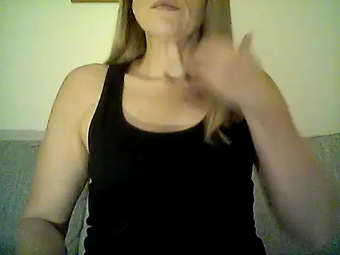 Dominant-DaisyX live XXX chat