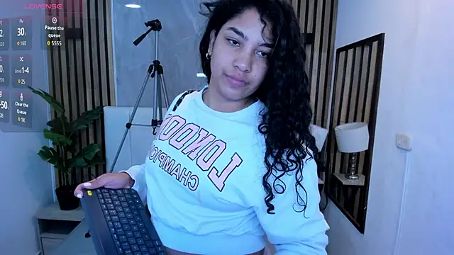 Annabell_Florez's Webcam Show