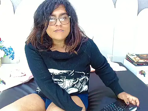 jessie_dark30 webcam show