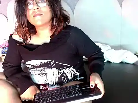 jessie_dark30 Adlı Modelin Web Kamerası Şovu