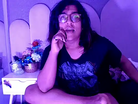 jessie_dark30 webcam show