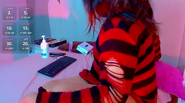 jessie_dark30 Show Webcam