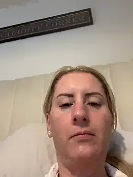 Elegant_Erin 网络视讯表演