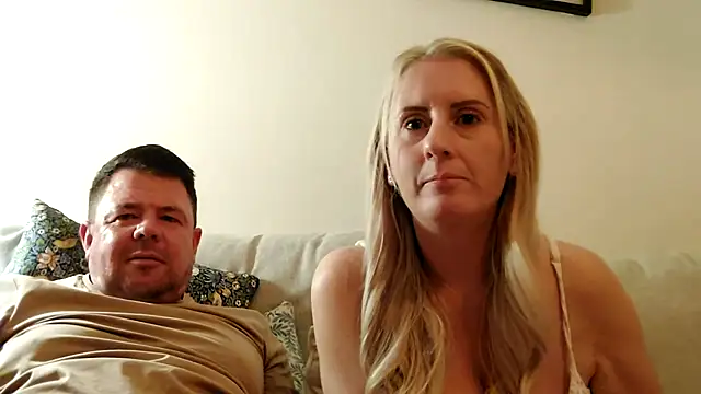Elegant_Erin webkamerás műsora