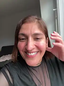 Spicy-Kareena webcam show