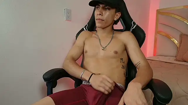 Show de Ryaan_Stone na webcam