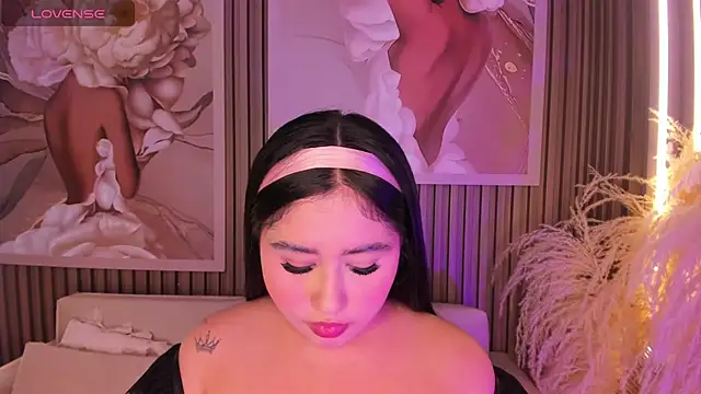 Eimy_sweet18's Webcam Show