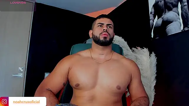 Show de noahcrux_ na webcam