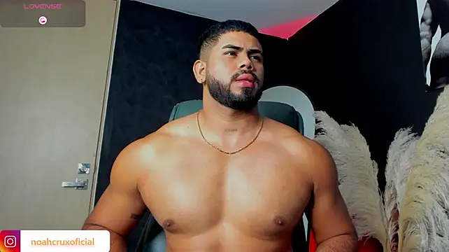 noahcrux_ Pertunjukan Webcam