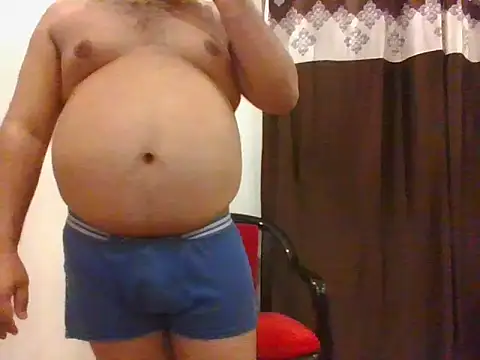 Adrian_Charms Adlı Modelin Web Kamerası Şovu