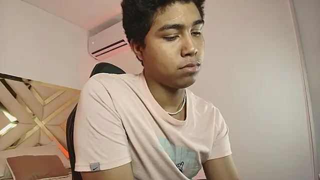 Show Webcam de Dante_Blaze_