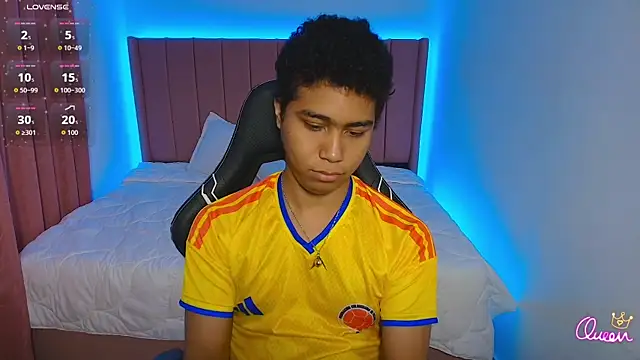 Show de Dante_Blaze_ na webcam