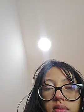 Yulia_Mercier_'s Webcam Show