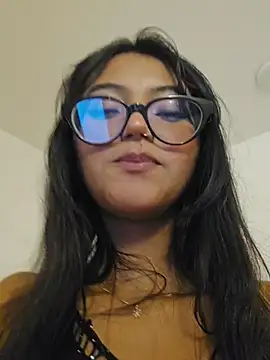 Yulia_Mercier_'s Live XXX Chat
