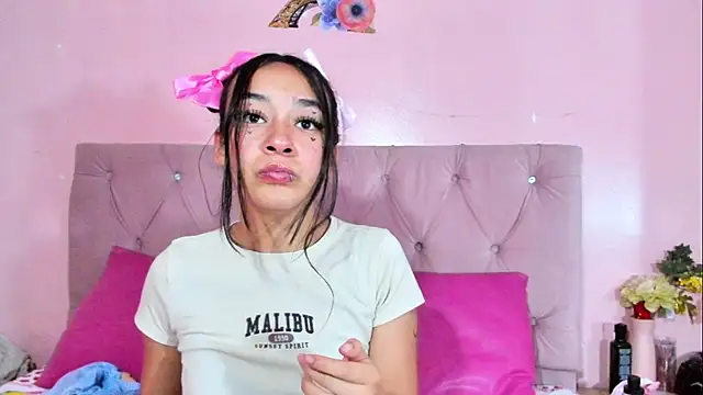 Sammii_01's Webcam Show