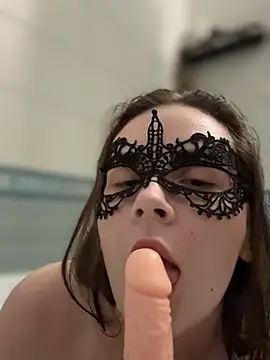 Katie_Noir Live XXX-chat