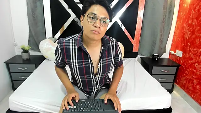 Webkamerová show NicoVega69