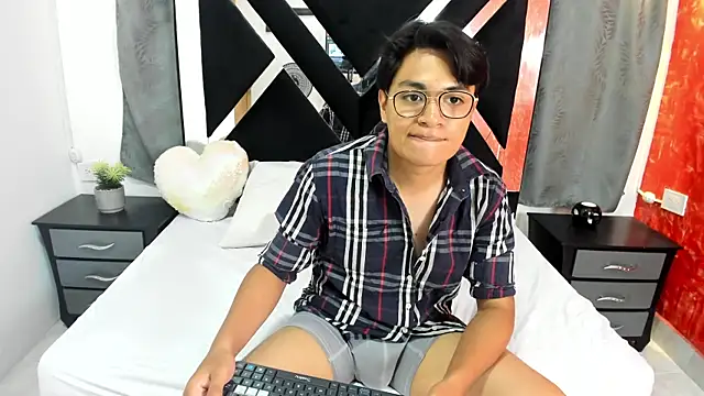 Webkamerová show NicoVega69
